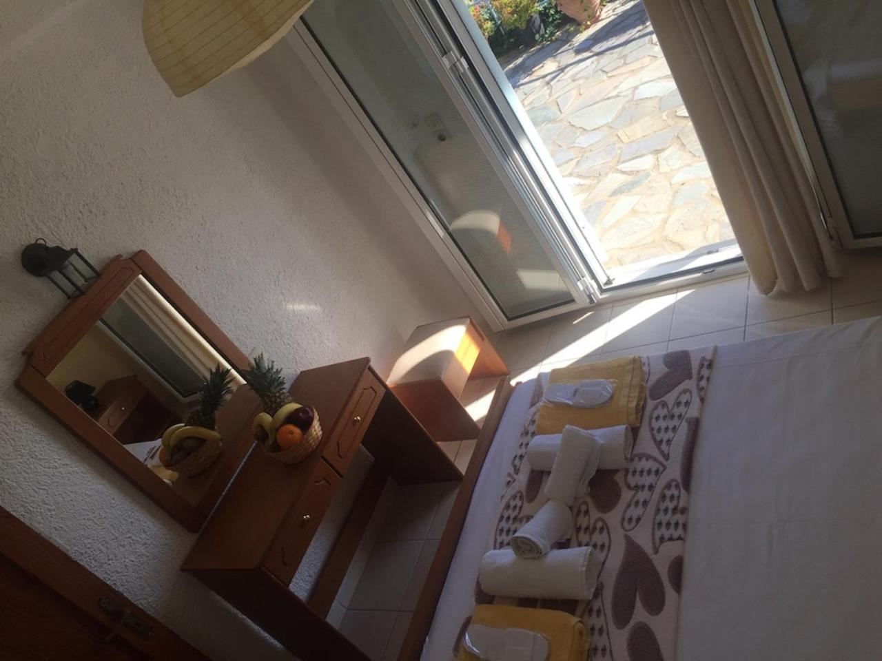Asimina Apartment Istro Luaran gambar